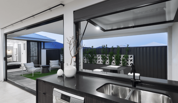 Gas Strut Windows